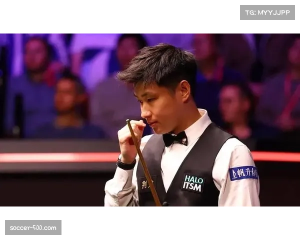 特鲁姆普连扳六局逆转赵心童 第六次晋级冠中冠决赛